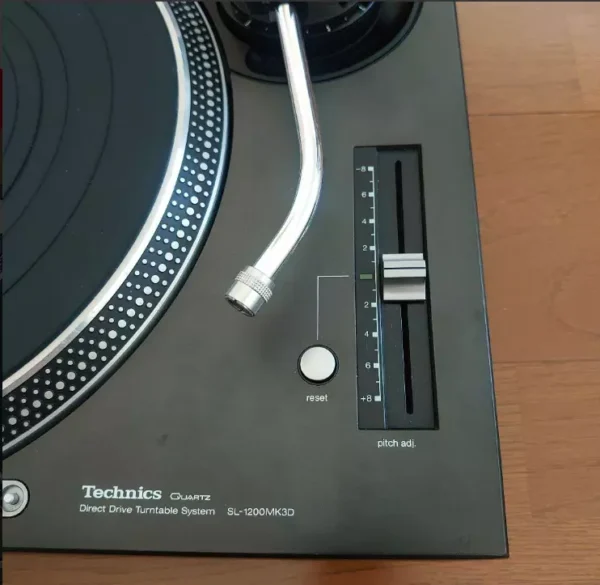 Technics SL-1200MK3D Black  Edición Japonesa - Imagen de 4